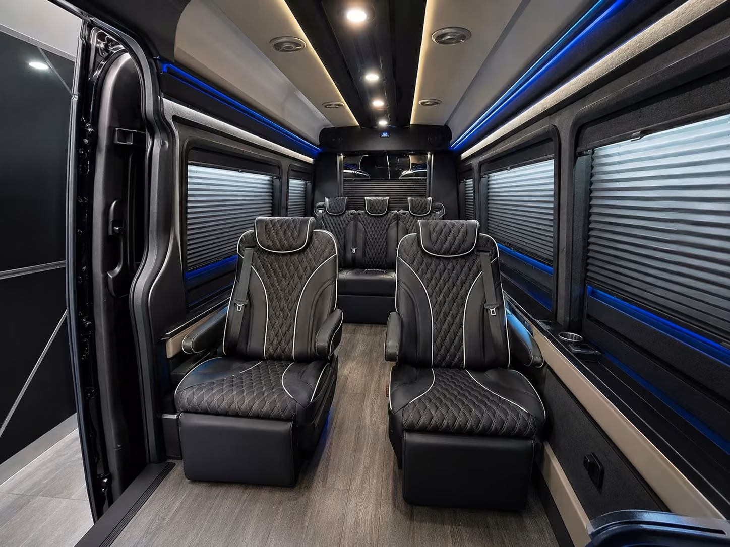 hotel to airport wedding shuttle buses in murfreesboro