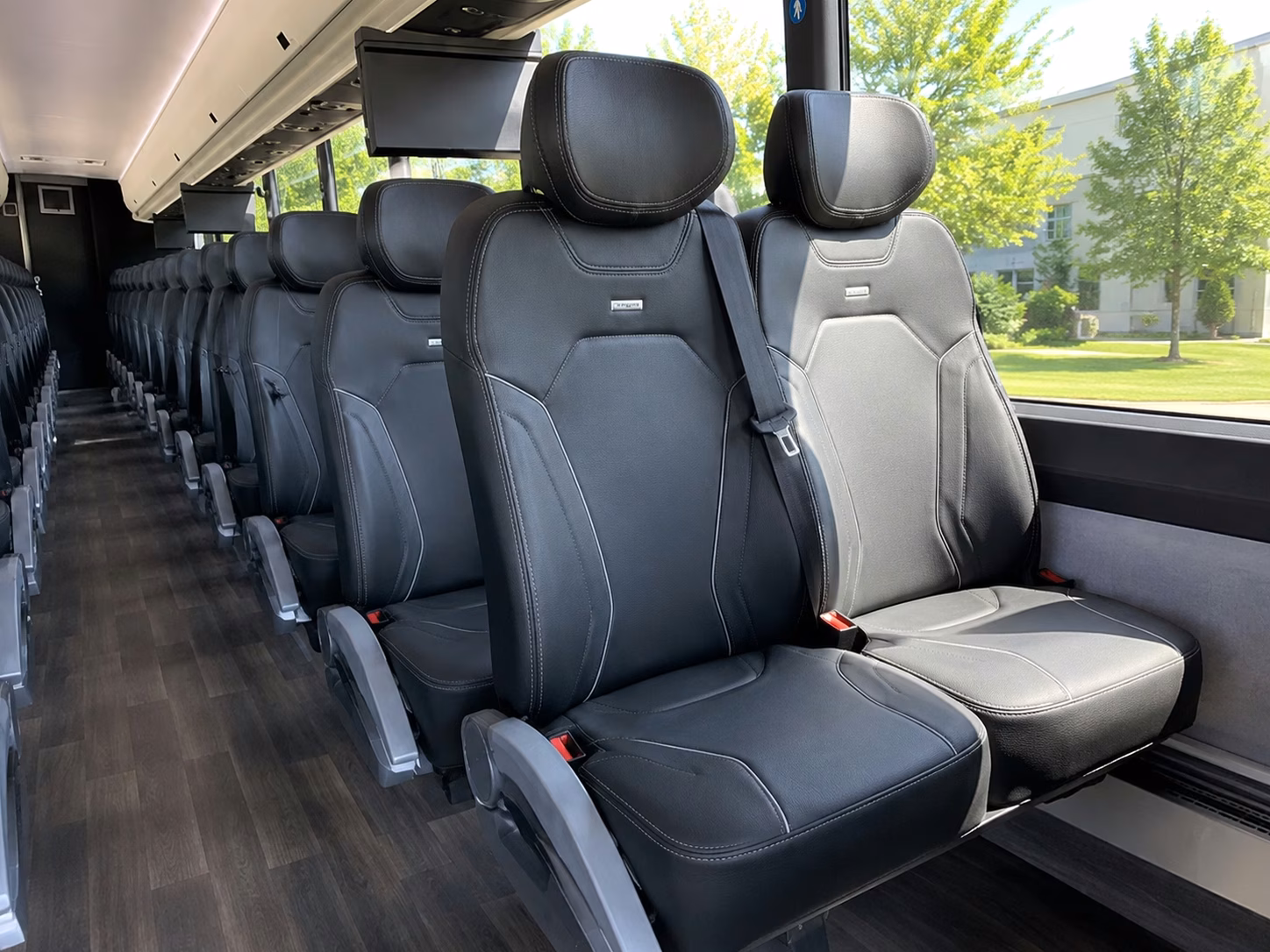 how the time of year and seasonality affect murfreesboro charter bus prices