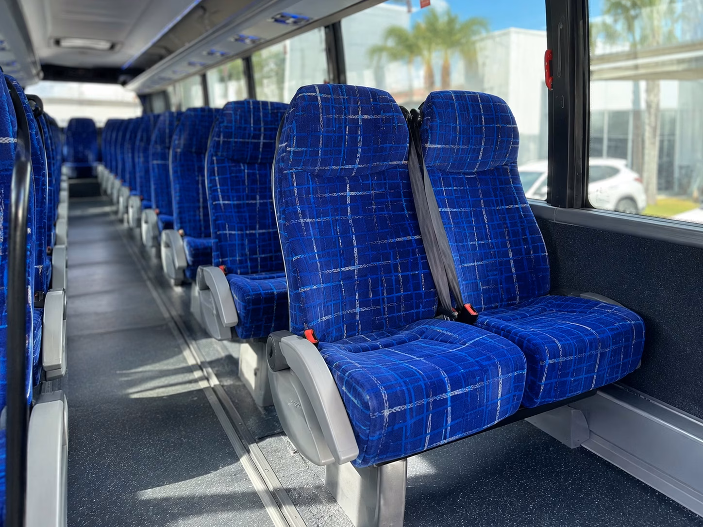 how where and when you re traveling affects charter bus rates in murfreesboro